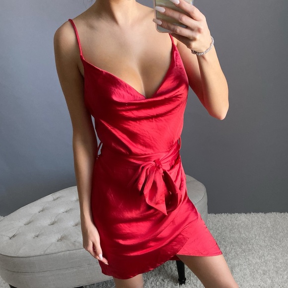 ROSES in Cherry - Picture 4 of 6